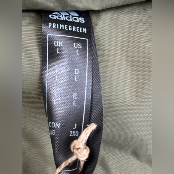 Adidas Men's Essentials Insulated Hooded Jacket, Size Large, Olive Green - Picture 8 of 12